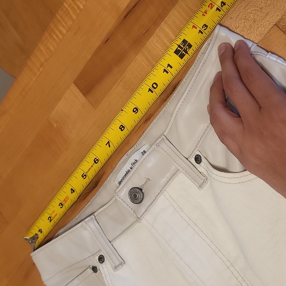 Abercrombie & Fitch The 90s Straight Ultra High Rise Curve Love  Off White Denim - Picture 12 of 12